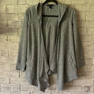 💥REDUCED PRICE💥 INC International Concepts gray hooded cardigan. Size S
